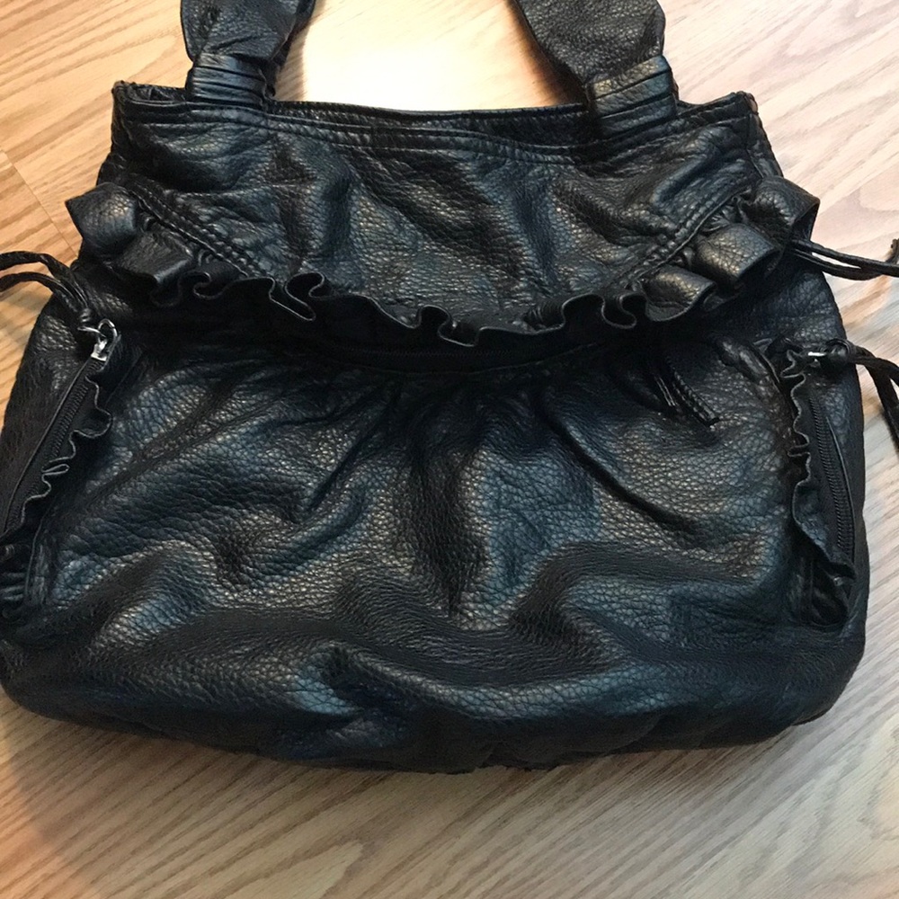 Marc ecko purse - Picture 2 of 3